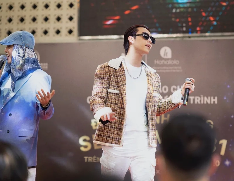 Hải đăng doo cung gì tạo sự tò mò cho người hâm mộ