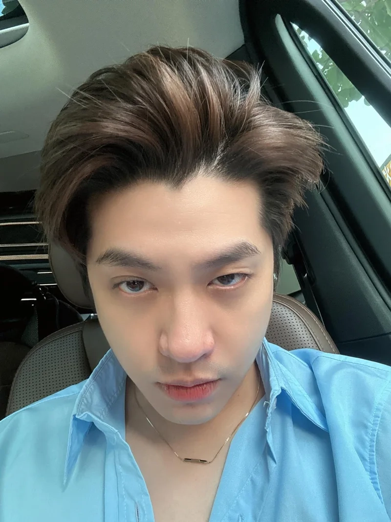 Kiểu tóc Noo Phước Thịnh luôn tạo nên phong cách ấn tượng