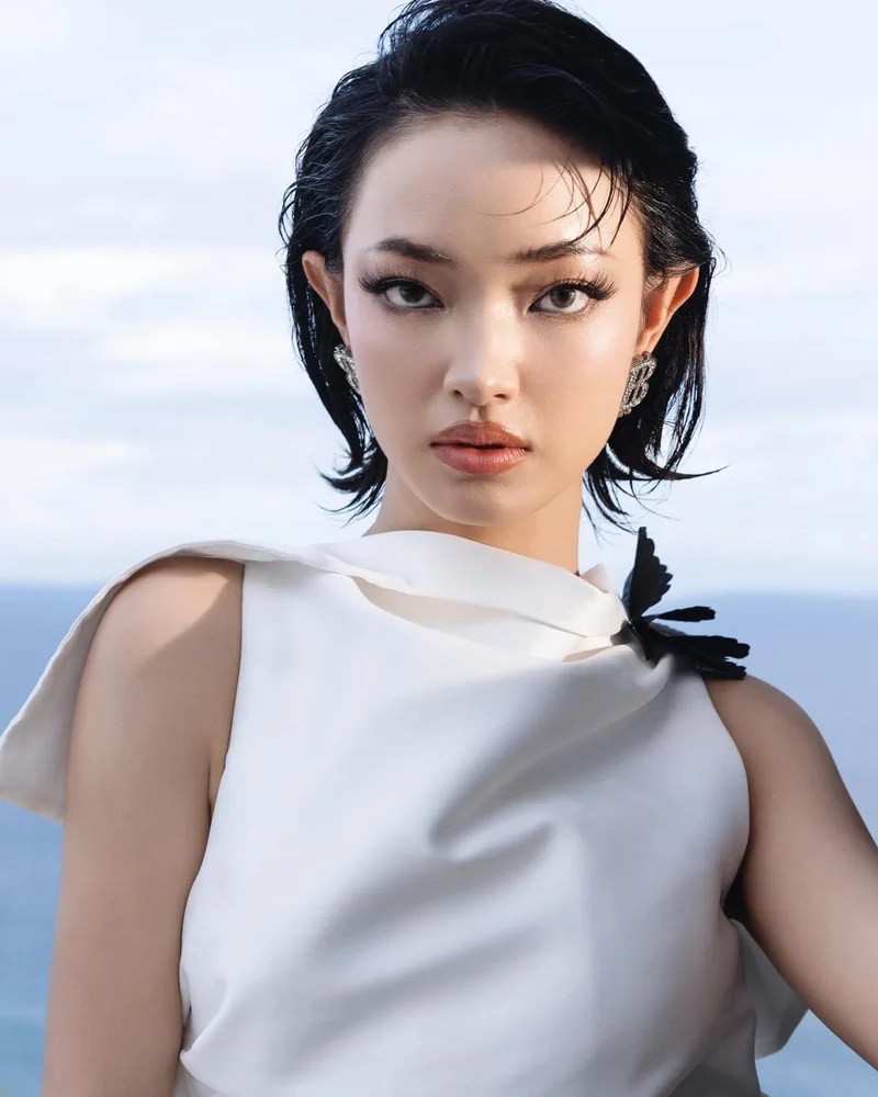 Châu Bùi ngày xưa giúp bạn nhìn lại hành trình của cô