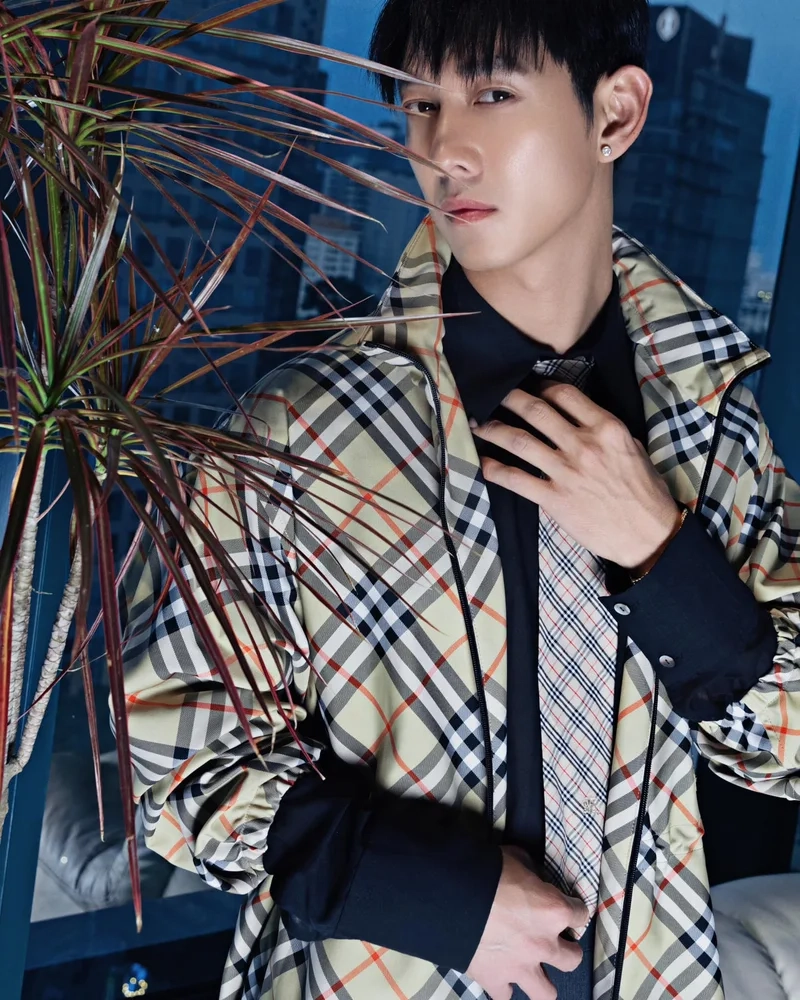 Song luân công tử bạc liêu là vai diễn ấn tượng của anh