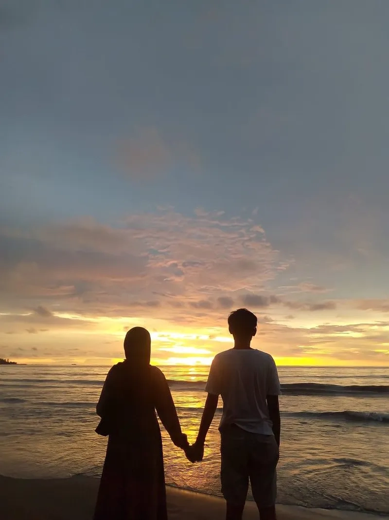 Hình nền cặp đôi yêu nhau giúp bạn thư giãn và tận hưởng vẻ đẹp