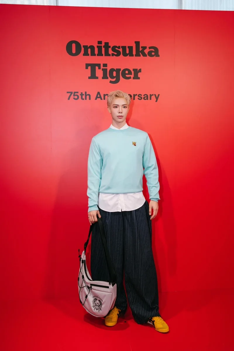 Erik em không sai chúng ta sai chạm đến tâm tư người nghe