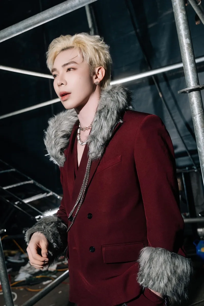 Erik là gì khiến nhiều người tò mò về sự nghiệp của anh