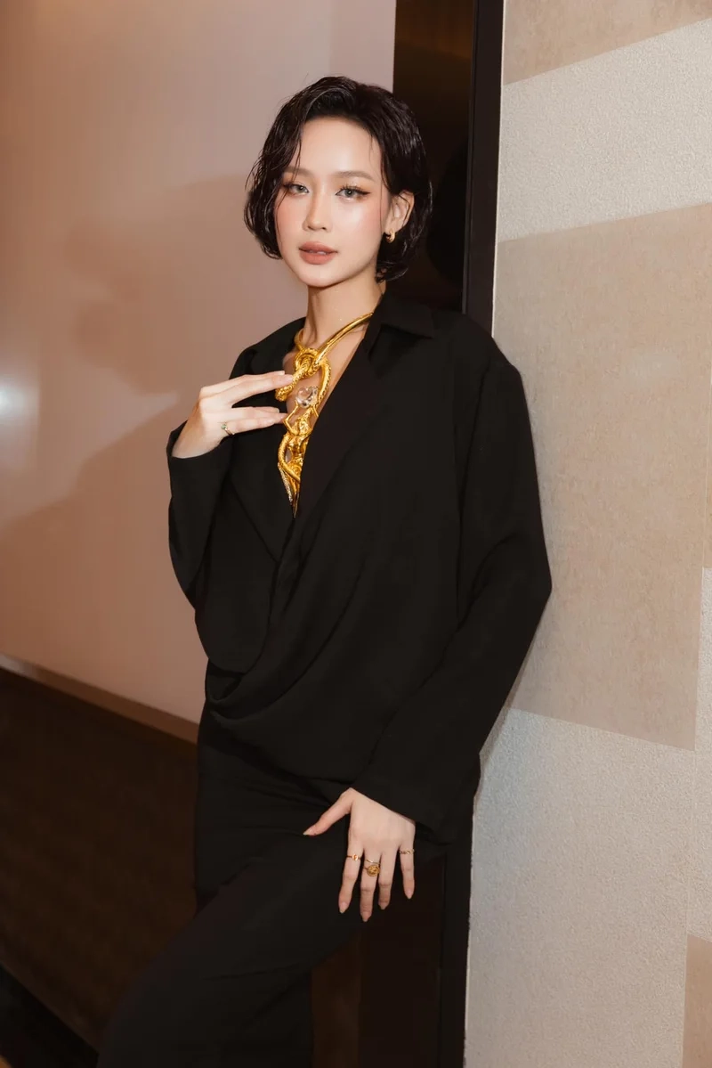 Lê nguyễn bảo ngọc instagram với thông tin liên hệ