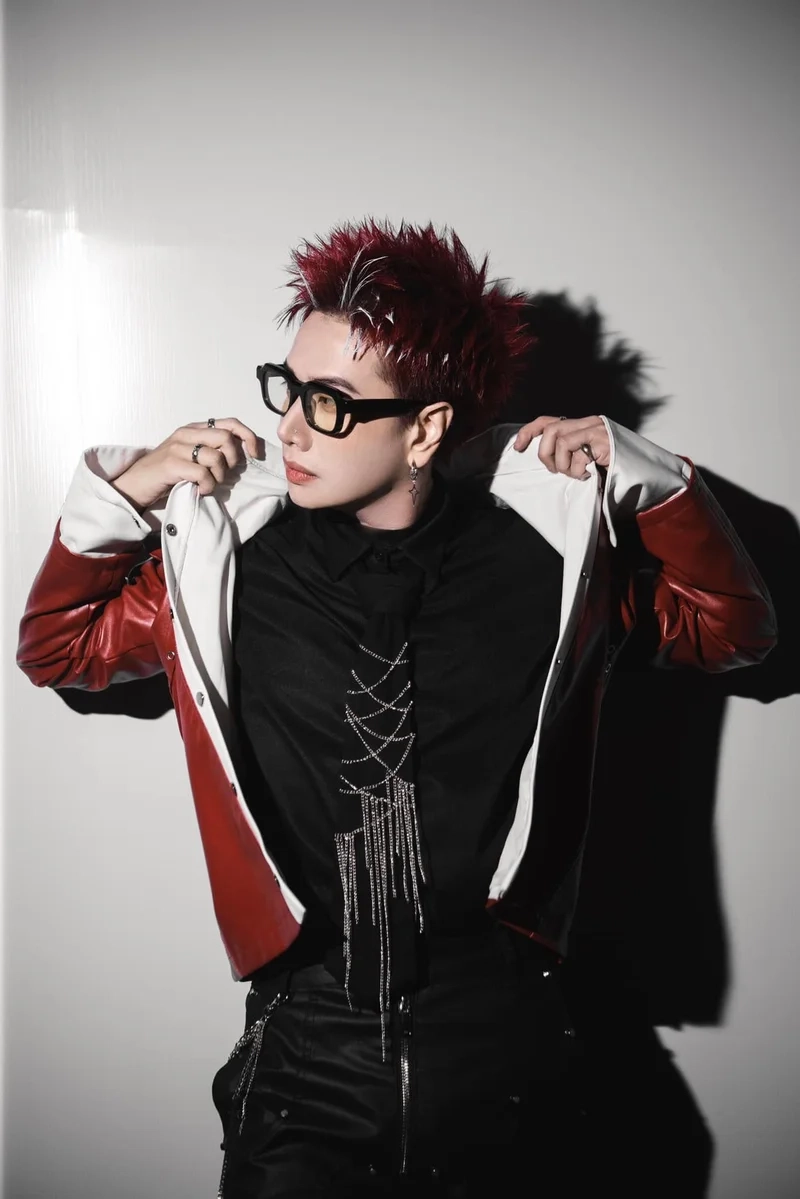 Pickleball lou hoàng là một trong những sở thích thú vị của anh