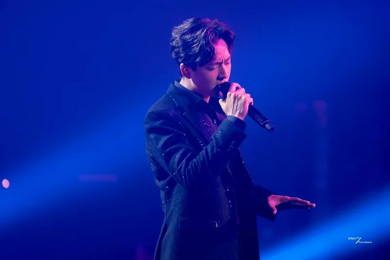 Bài hát ngô kiến huy giả vờ yêu mang đến cảm xúc sâu lắng