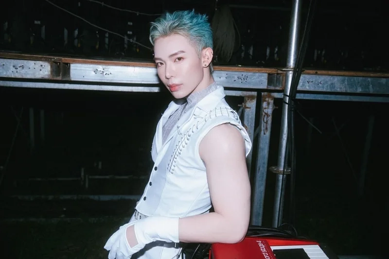 Ca sĩ erik là ai là câu hỏi được nhiều người quan tâm