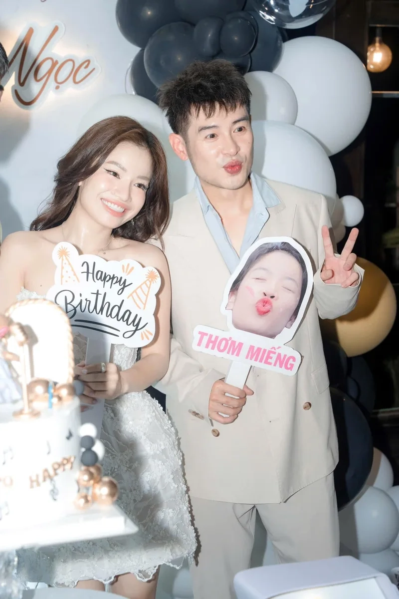 Sự kết hợp hoàn hảo giữa hoàng hải và lâm bảo ngọc gây bão Vpop