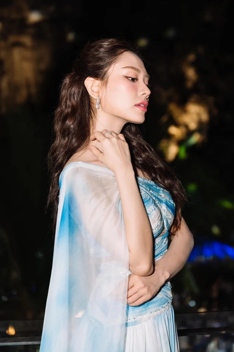 Huỳnh nguyễn mai phương tiếng anh lưu loát, thể hiện khả năng ngôn ngữ