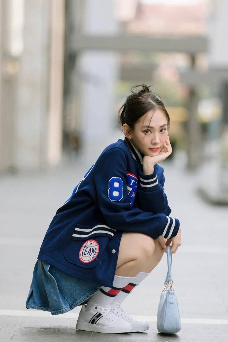 Huỳnh nguyễn mai phương nói tiếng anh tự tin trong các sự kiện quốc tế