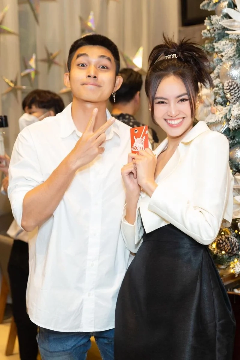 Tiểu sử jun phạm sẽ giúp bạn hiểu rõ hơn về cuộc đời và sự nghiệp của anh