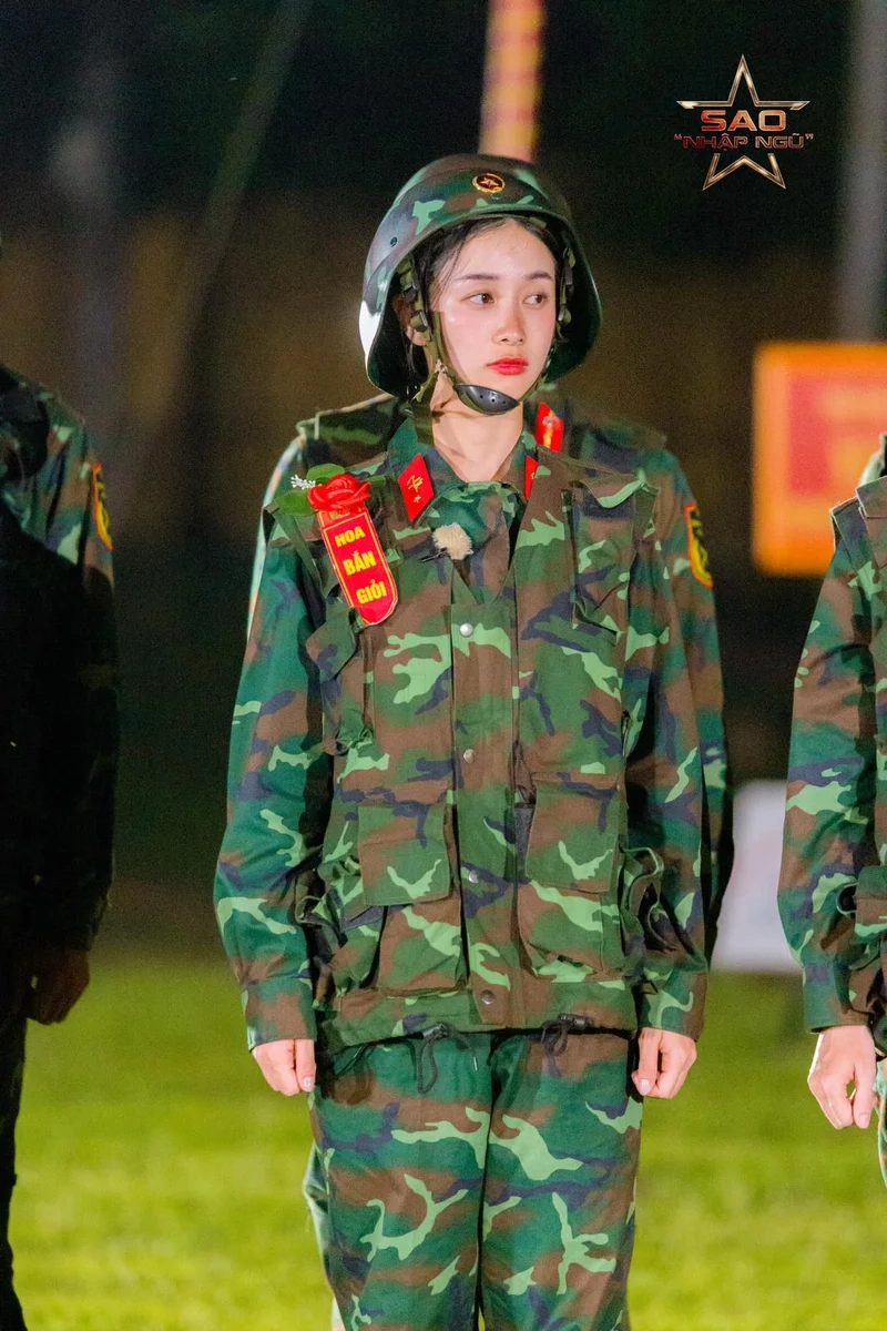 Jun Vũ Sao Nhập Ngũ thể hiện tinh thần mạnh mẽ đầy ấn tượng