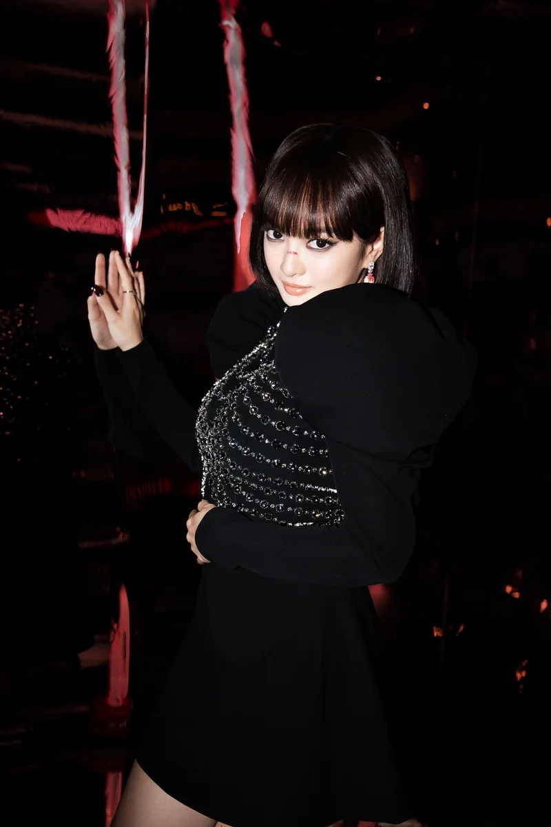 Phong cách Kaity Nguyễn makeup giúp cô nàng luôn rạng rỡ