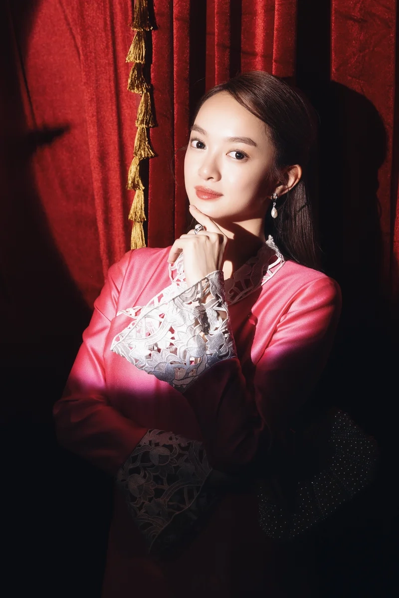 Chiều cao kaity nguyễn giúp cô nàng có thần thái cuốn hút thế này đây