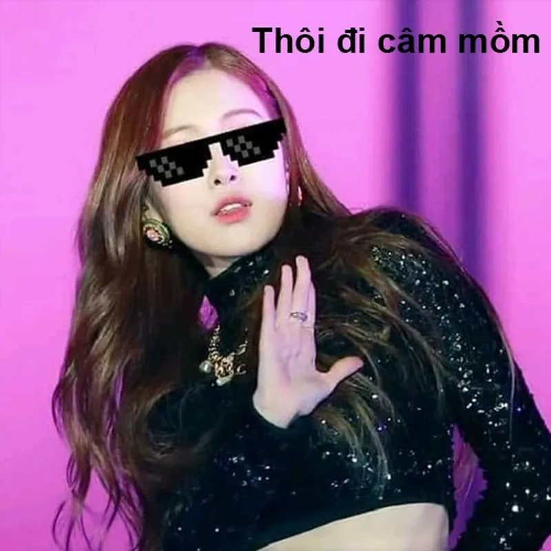Lisa meme khiến bạn không thể không yêu thích sự đáng yêu