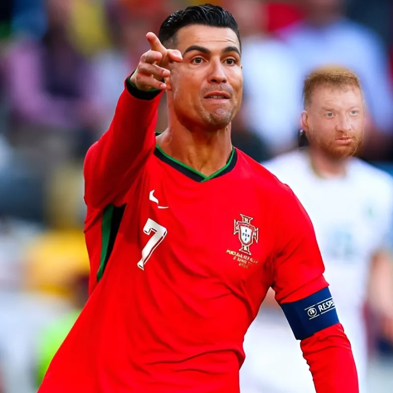 Ronaldo siuuu meme mang lại tiếng cười cho những ai yêu thích hài hước