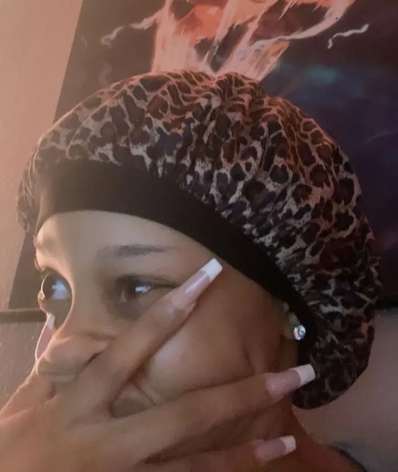 Meme anh da đen há mồm mang lại những giây phút giải trí