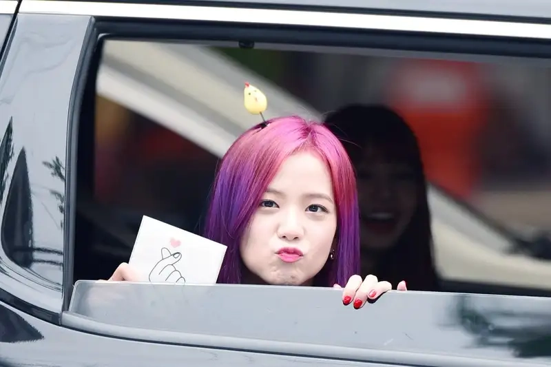 Jennie meme blackpink khiến bạn không thể không cảm thấy thích thú