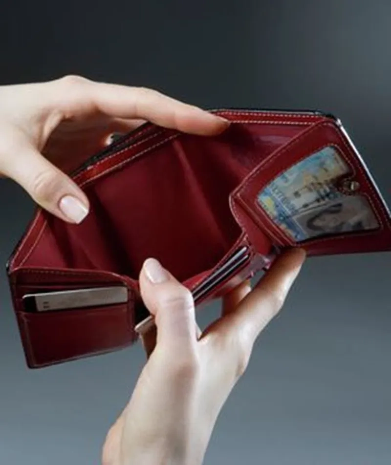 Mèo meme xin tiền khiến trái tim bạn tan chảy