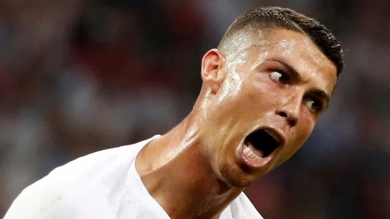 Cristiano ronaldo meme khiến bạn không thể không yêu thích