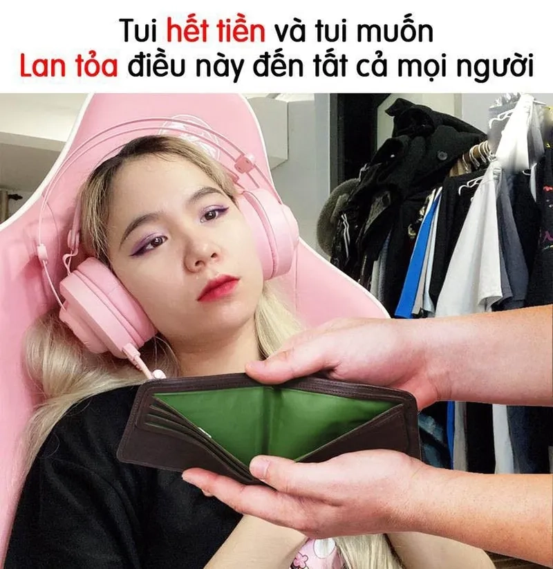 Meme cho tiền khiến mọi người không thể nhịn cười