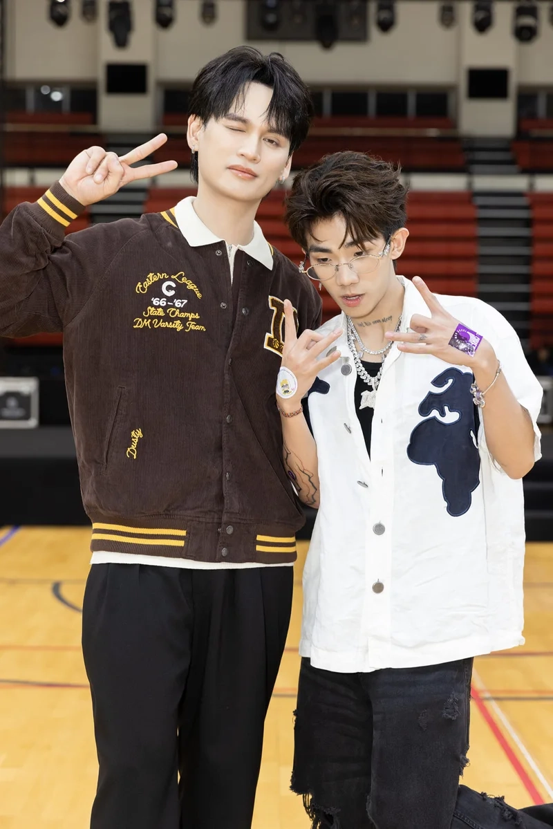 Học trò nguyễn trần trung quân được anh hướng dẫn tận tình