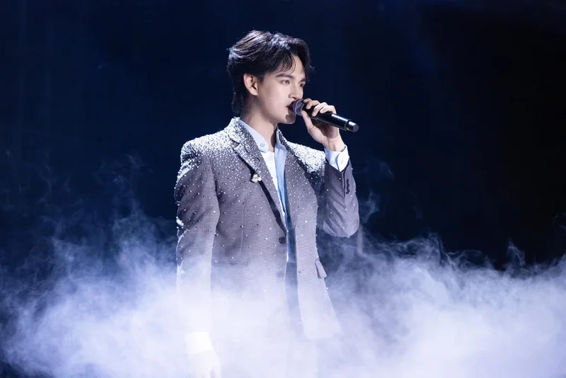 Lời bài hát nguyễn trần trung quân tự tâm mang nhiều ý nghĩa sâu sắc