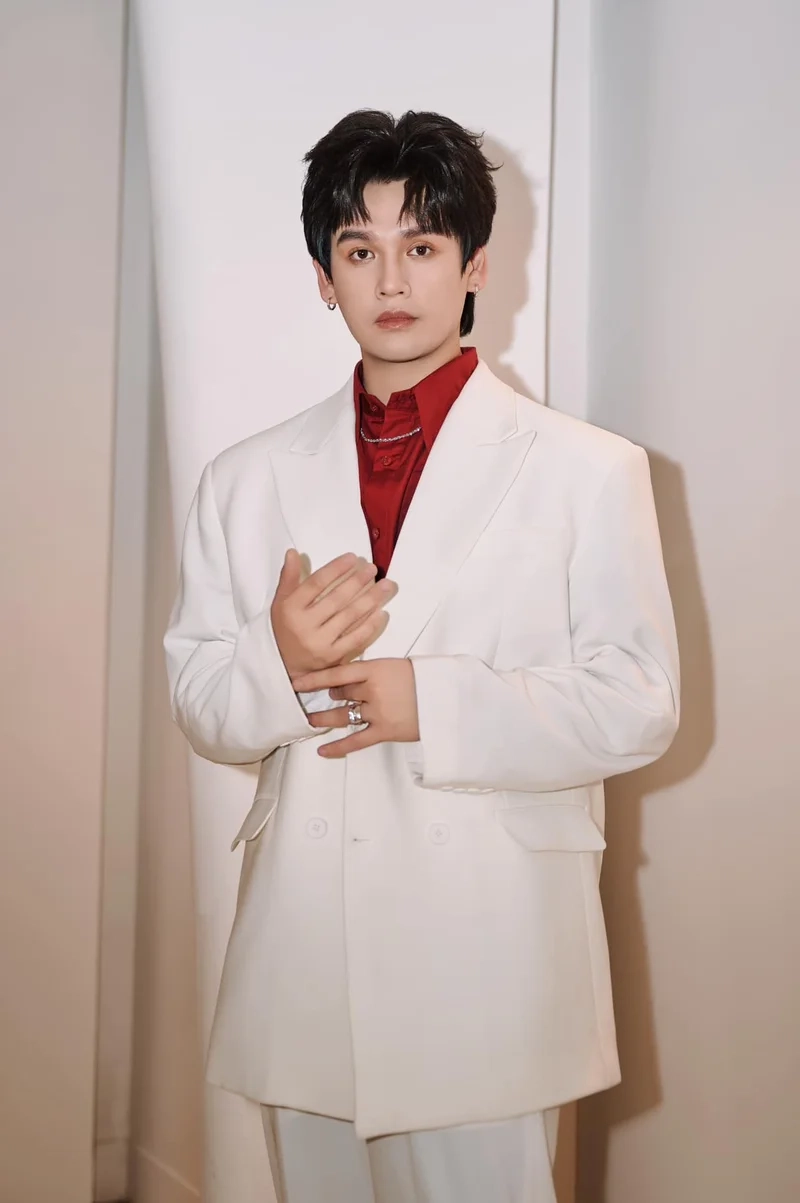 Theo dõi nguyễn trần trung quân livestream để không bỏ lỡ khoảnh khắc thú vị