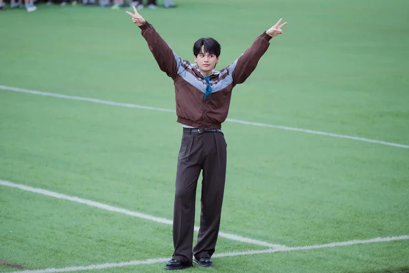 Nguyễn trần trung quân hát về tổ quốc thể hiện tình yêu quê hương