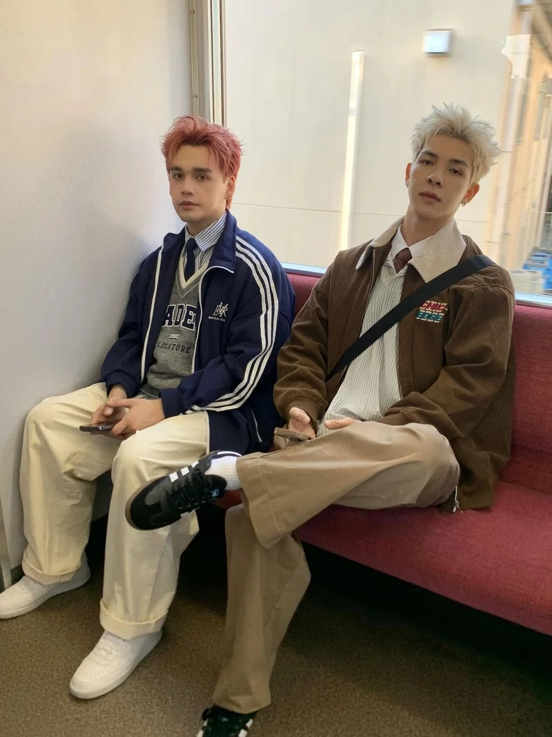 Nguyễn trần trung quân yêu denis đặng thể hiện tình cảm chân thành qua âm nhạc