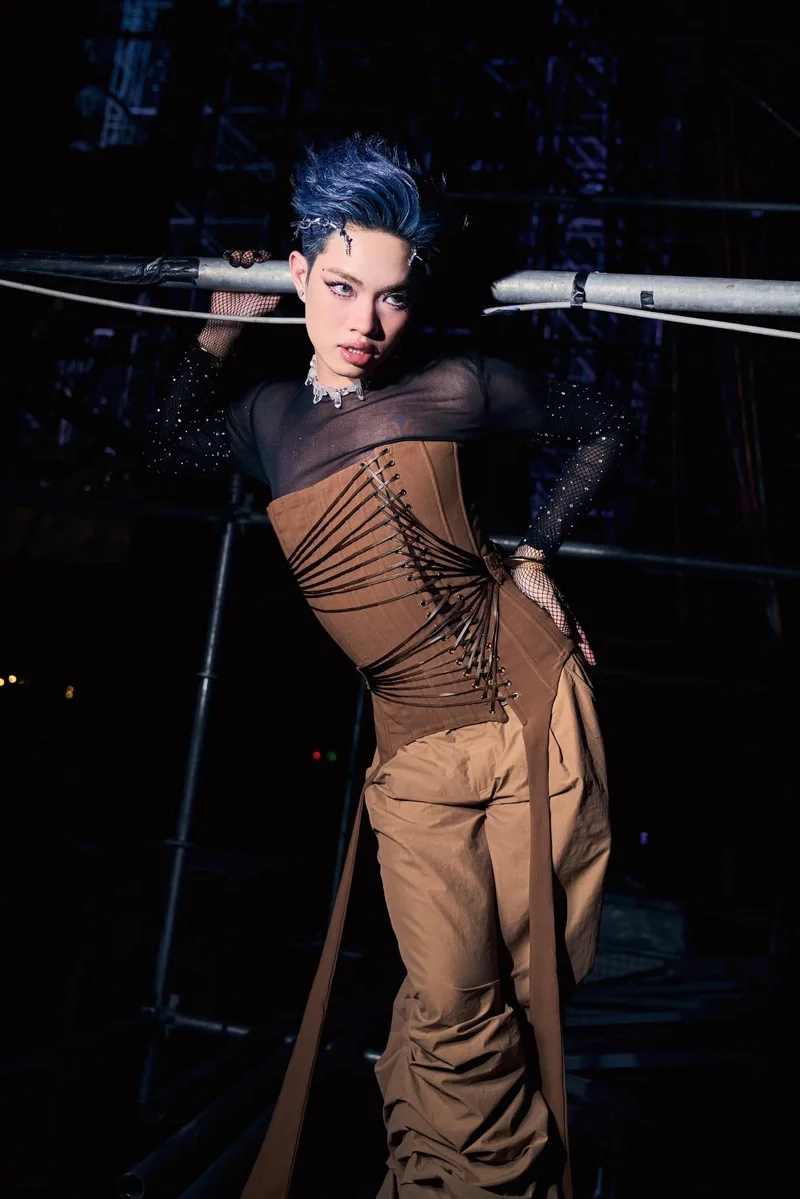 Pháp kiều quê ở đâu tạo sự tò mò cho người hâm mộ