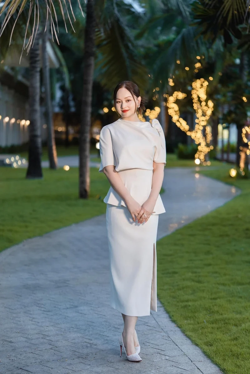 Hình ảnh khác lạ của Lan Phương cô gái xấu xí khiến fan bất ngờ