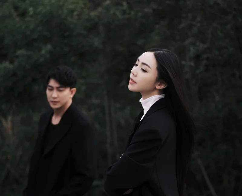 Tin đồn tình cảm giữa Quỳnh Kool và B Trần khiến người hâm mộ không khỏi tò mò