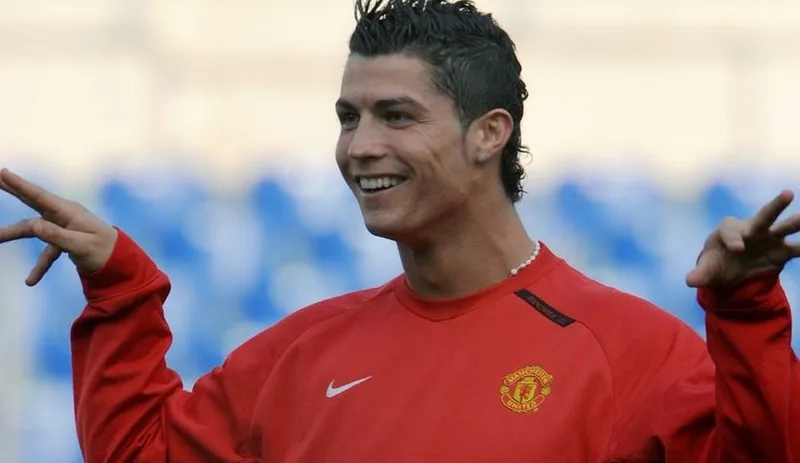 Ronaldo meme siuuu khiến bạn không thể không yêu thích