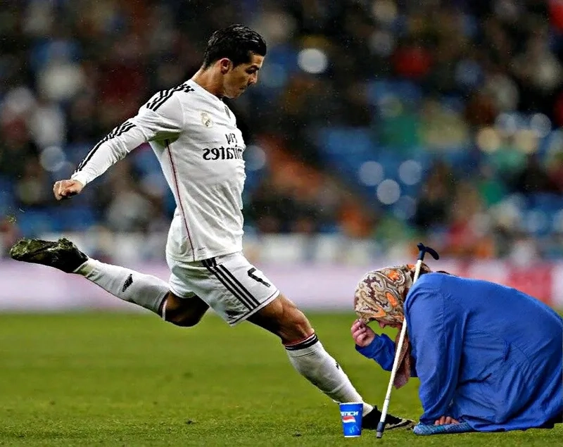 Ronaldo meme face khiến bạn không thể không cảm thấy thích thú