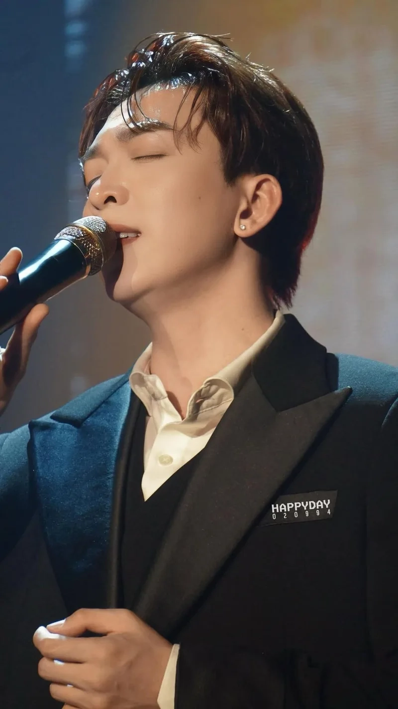 Tăng phúc show luôn mang đến những màn trình diễn ấn tượng