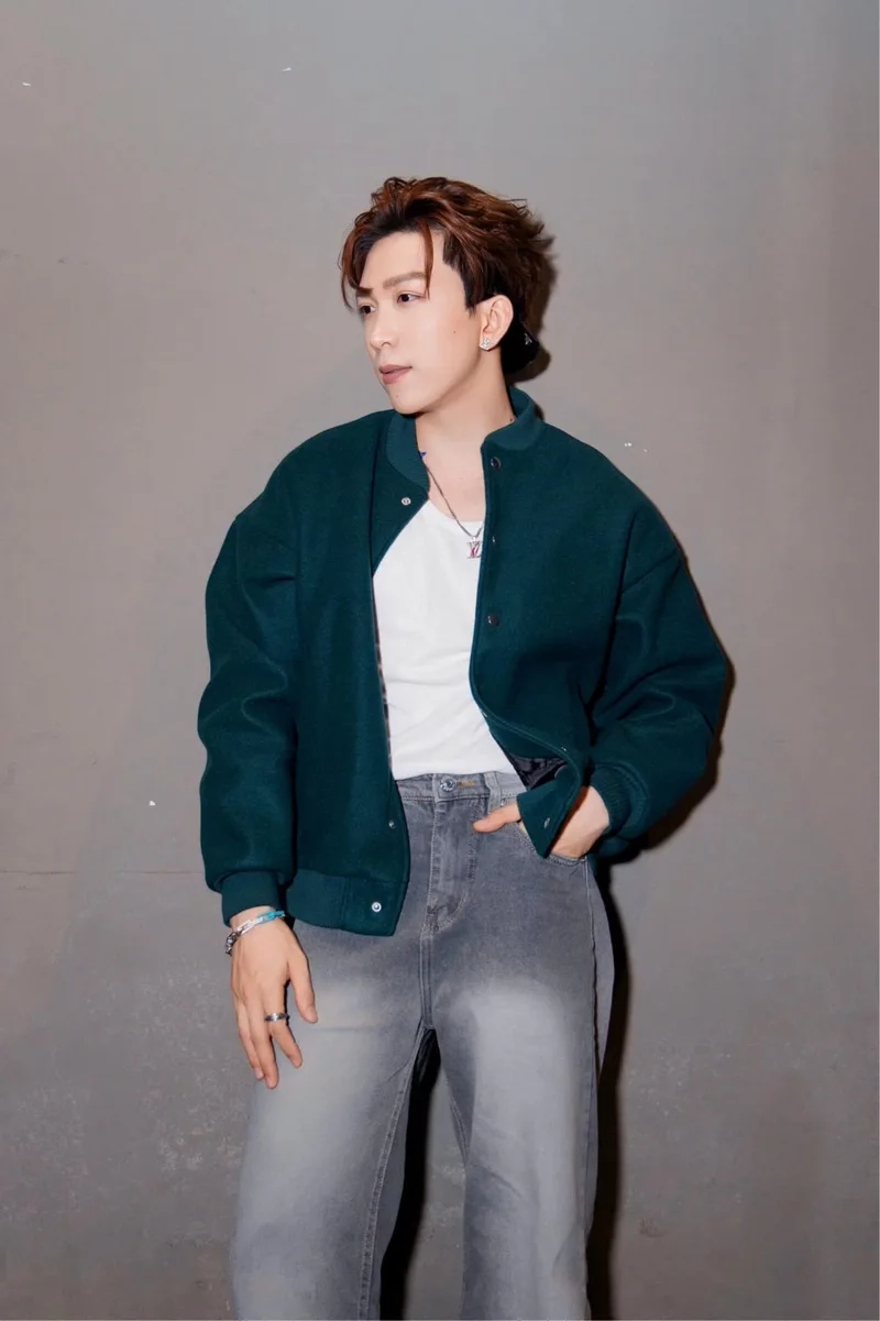 Đừng chờ anh nữa tăng phúc là ca khúc đầy tâm trạng