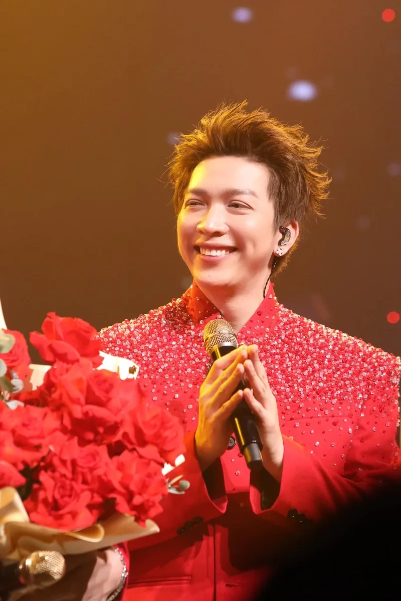 Sinh nhật tăng phúc là dịp để fan gửi lời chúc mừng