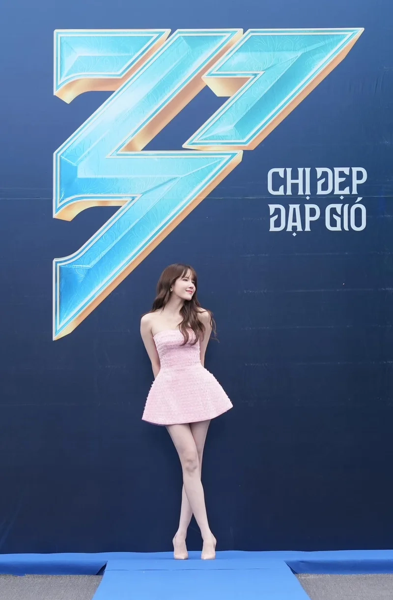 Cùng theo dõi thiều bảo trâm tham gia chị đẹp, hành trình tỏa sáng rực rỡ