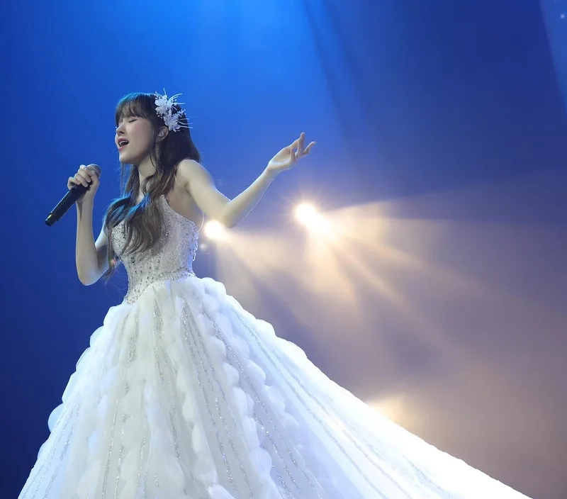 Xem ngay thiều bảo trâm chị đẹp đạp gió, hình ảnh mạnh mẽ trên sân khấu