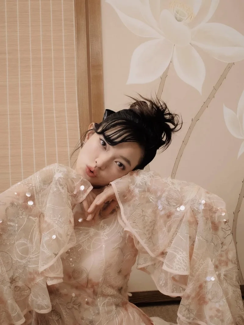 Tên thật của Châu Bùi giúp bạn hiểu rõ hơn về cô