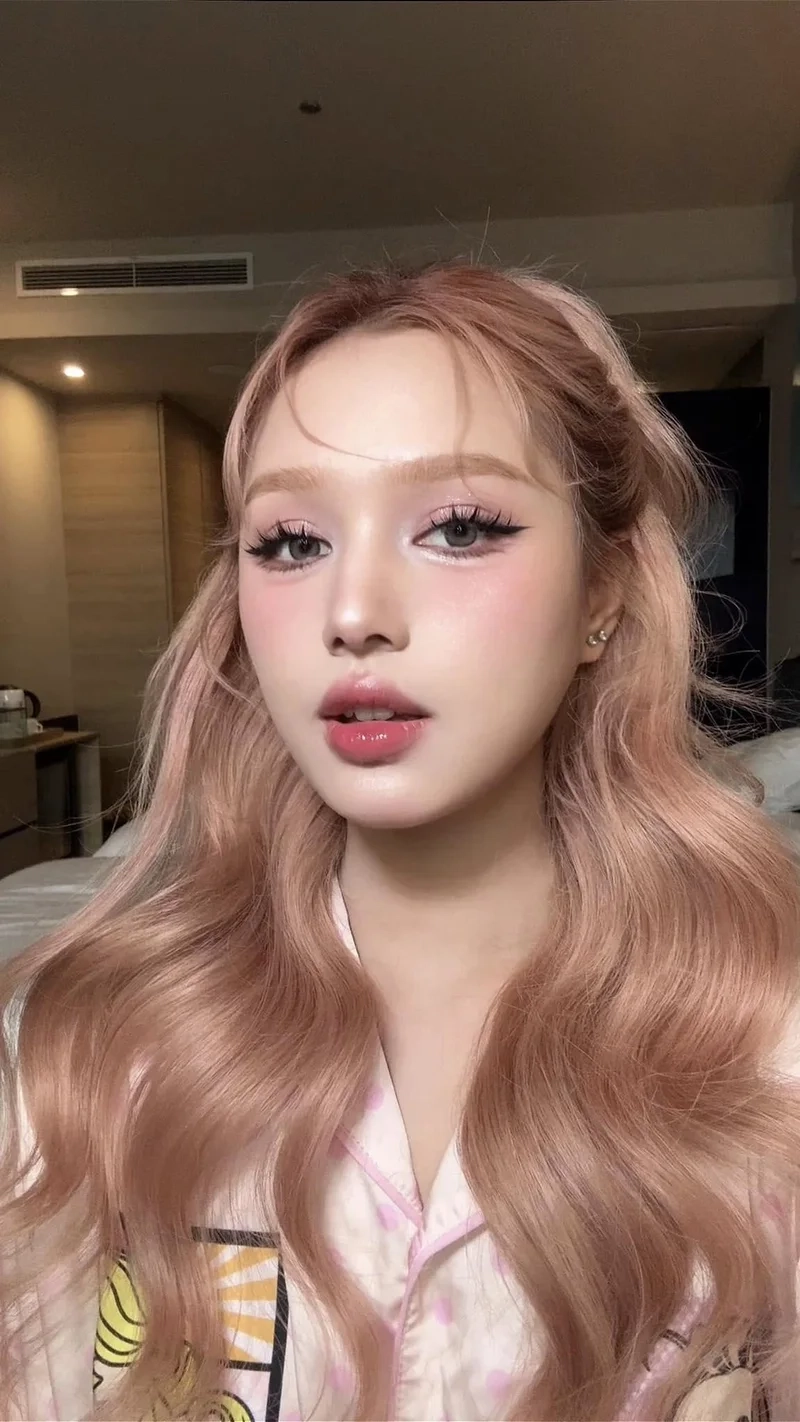 Phạm trang xoài non là một cái tên quen thuộc trong làng giải trí