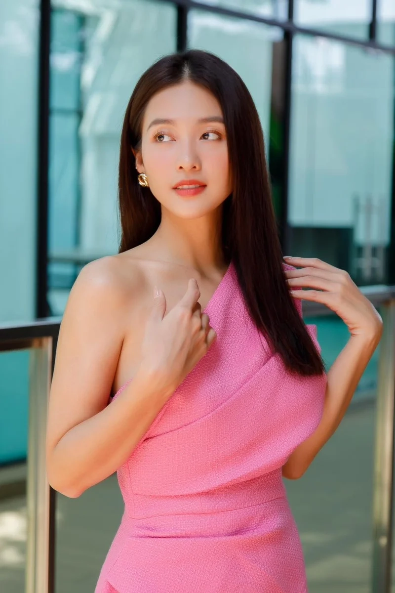 Nhiều fan tò mò Khả Ngân cao bao nhiêu Câu trả lời sẽ khiến bạn bất ngờ