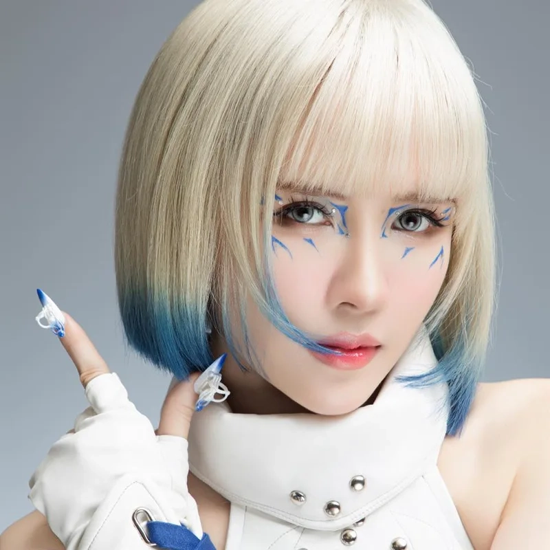 Hé lộ khoảnh khắc đáng nhớ trong thiều bảo trâm sinh nhật bên bạn bè và người thân