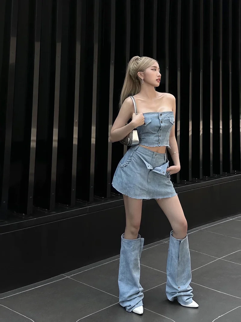 Hình ảnh mới nhất về Lê Thị Khánh Huyền có con, khiến fan bất ngờ