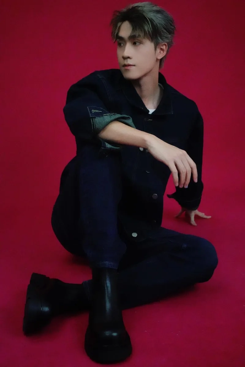 Profile Vũ Thịnh chứa đựng nhiều thông tin thú vị về anh