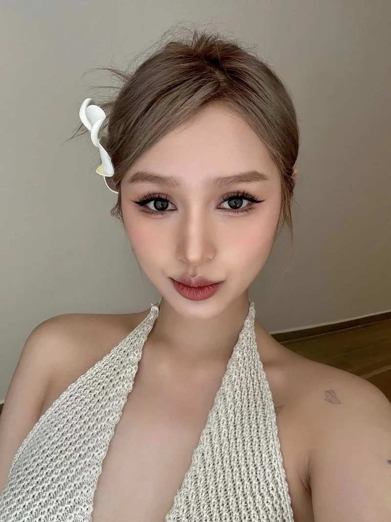 Xoài non profile đầy đủ thông tin sẽ giúp bạn hiểu rõ hơn về cô