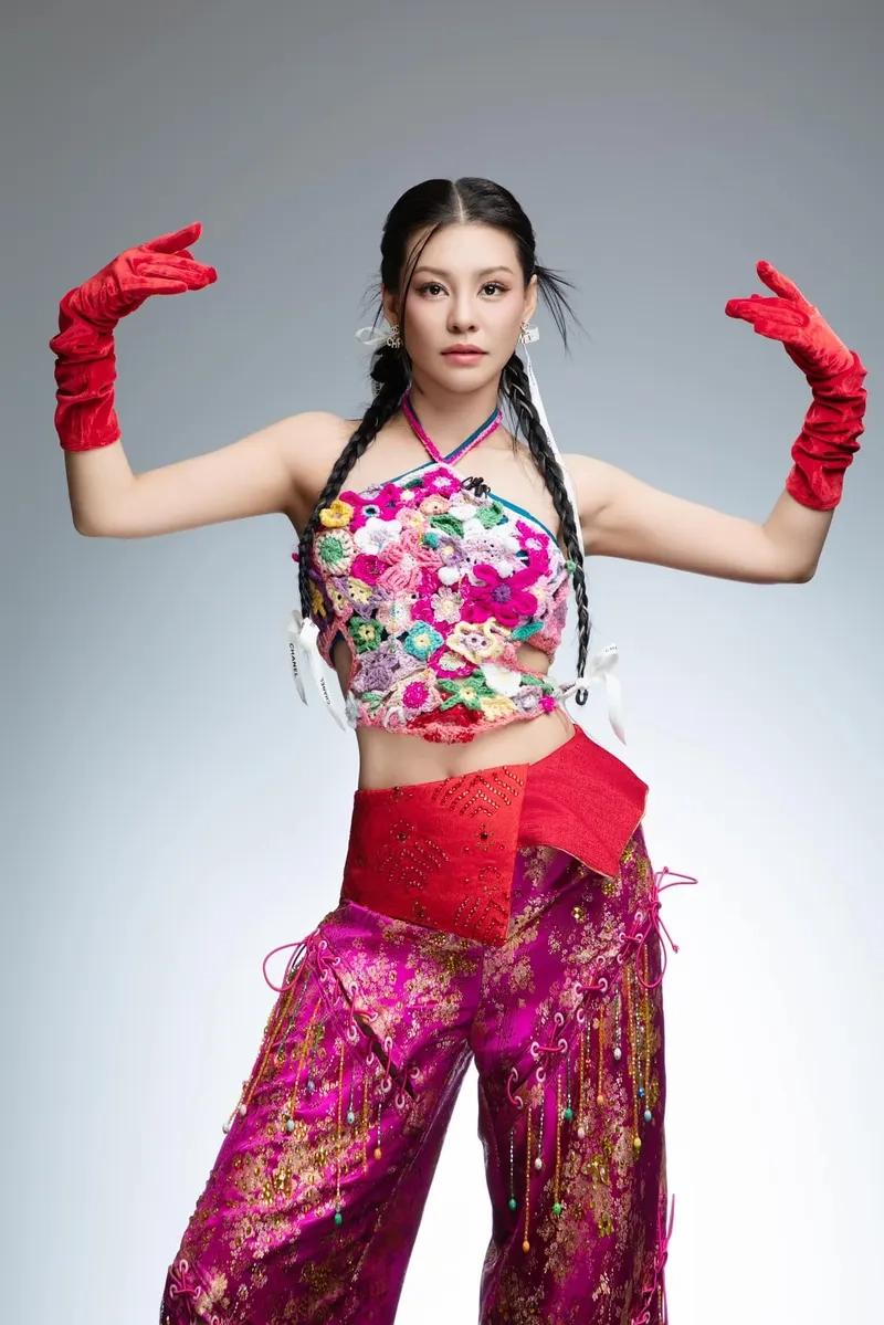 Cảnh khuya văng vẳng trống canh dồn Bùi Lan Hương, chất nhạc ma mị