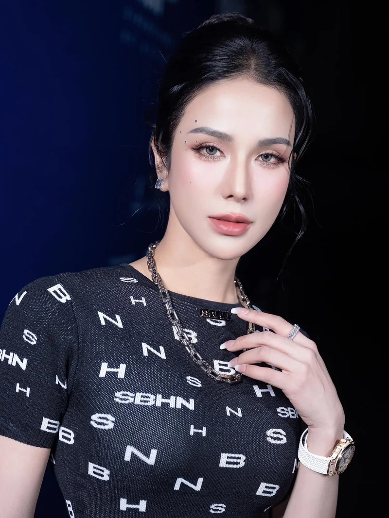 Diệp Lâm Anh bài hát nào đang được yêu thích nhất