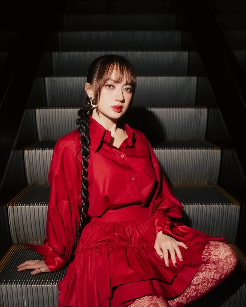 Tận hưởng giọng hát ngọt ngào của Xuân Nghi hát